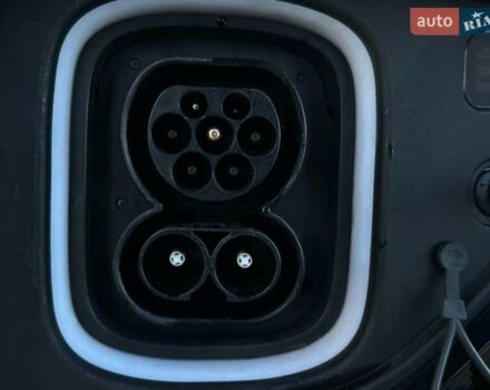 Черный Хендай Kona Electric, объемом двигателя 0 л и пробегом 86 тыс. км за 21500 $, фото 20 на Automoto.ua