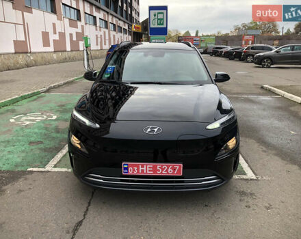 Черный Хендай Kona Electric, объемом двигателя 0 л и пробегом 30 тыс. км за 16000 $, фото 2 на Automoto.ua