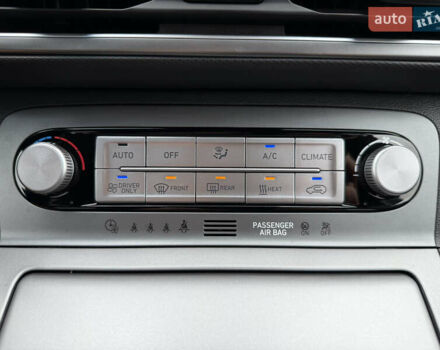 Черный Хендай Kona Electric, объемом двигателя 0 л и пробегом 83 тыс. км за 20700 $, фото 55 на Automoto.ua