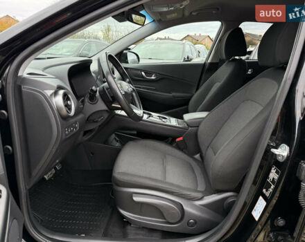 Черный Хендай Kona Electric, объемом двигателя 0 л и пробегом 83 тыс. км за 20700 $, фото 35 на Automoto.ua