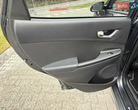 Черный Хендай Kona Electric, объемом двигателя 0 л и пробегом 20 тыс. км за 16999 $, фото 17 на Automoto.ua