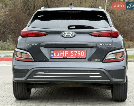 Черный Хендай Kona Electric, объемом двигателя 0 л и пробегом 20 тыс. км за 16999 $, фото 7 на Automoto.ua