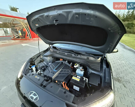 Черный Хендай Kona Electric, объемом двигателя 0 л и пробегом 44 тыс. км за 16999 $, фото 14 на Automoto.ua