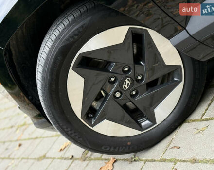 Черный Хендай Kona Electric, объемом двигателя 0 л и пробегом 10 тыс. км за 25399 $, фото 11 на Automoto.ua