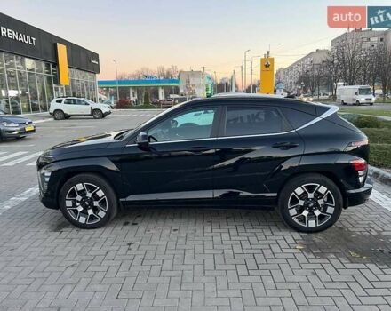 Черный Хендай Kona Electric, объемом двигателя 0 л и пробегом 28 тыс. км за 35999 $, фото 8 на Automoto.ua