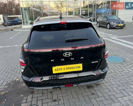 Черный Хендай Kona Electric, объемом двигателя 0 л и пробегом 28 тыс. км за 35999 $, фото 10 на Automoto.ua
