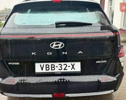 Черный Хендай Kona Electric, объемом двигателя 0 л и пробегом 46 тыс. км за 23600 $, фото 3 на Automoto.ua