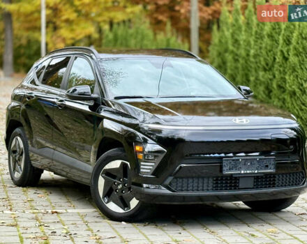Черный Хендай Kona Electric, объемом двигателя 0 л и пробегом 10 тыс. км за 25399 $, фото 6 на Automoto.ua