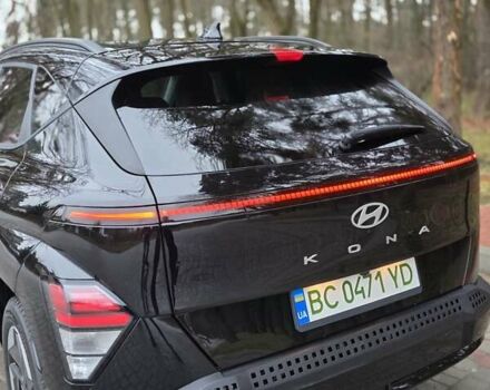 Черный Хендай Kona Electric, объемом двигателя 0 л и пробегом 8 тыс. км за 26350 $, фото 9 на Automoto.ua