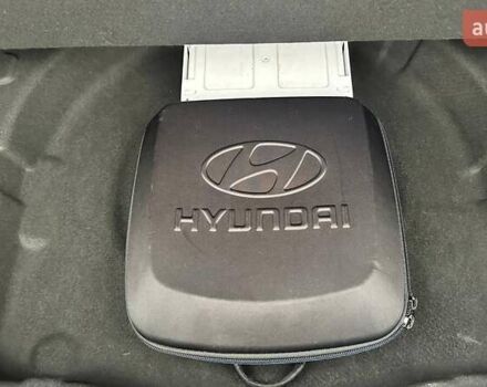 Черный Хендай Kona Electric, объемом двигателя 0 л и пробегом 46 тыс. км за 23600 $, фото 10 на Automoto.ua