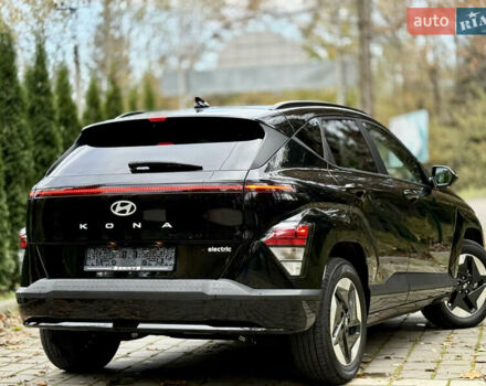 Черный Хендай Kona Electric, объемом двигателя 0 л и пробегом 10 тыс. км за 25399 $, фото 29 на Automoto.ua