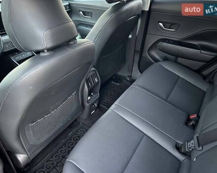 Черный Хендай Kona Electric, объемом двигателя 0 л и пробегом 28 тыс. км за 35999 $, фото 4 на Automoto.ua