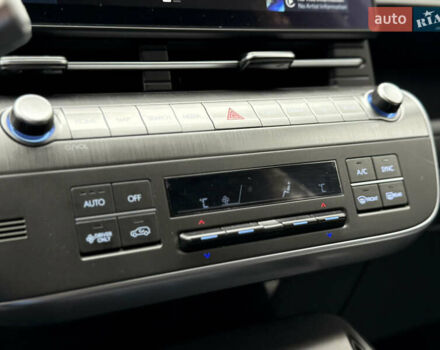 Черный Хендай Kona Electric, объемом двигателя 0 л и пробегом 10 тыс. км за 25399 $, фото 53 на Automoto.ua