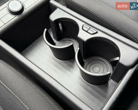 Черный Хендай Kona Electric, объемом двигателя 0 л и пробегом 10 тыс. км за 25399 $, фото 57 на Automoto.ua