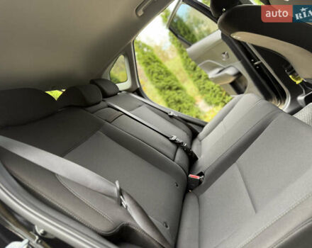 Черный Хендай Kona Electric, объемом двигателя 0 л и пробегом 10 тыс. км за 25399 $, фото 68 на Automoto.ua