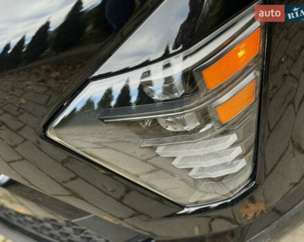 Черный Хендай Kona Electric, объемом двигателя 0 л и пробегом 10 тыс. км за 25399 $, фото 16 на Automoto.ua