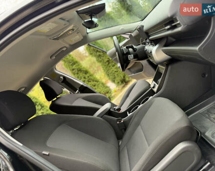 Черный Хендай Kona Electric, объемом двигателя 0 л и пробегом 10 тыс. км за 25399 $, фото 75 на Automoto.ua