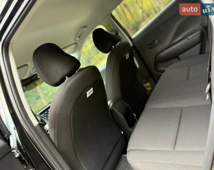 Черный Хендай Kona Electric, объемом двигателя 0 л и пробегом 10 тыс. км за 25399 $, фото 62 на Automoto.ua