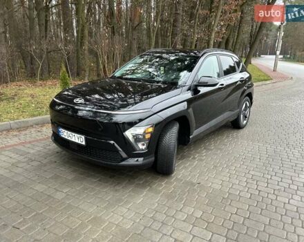 Черный Хендай Kona Electric, объемом двигателя 0 л и пробегом 8 тыс. км за 26350 $, фото 7 на Automoto.ua