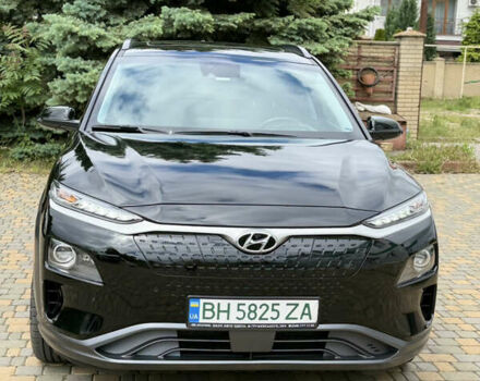 Черный Хендай Kona Electric, объемом двигателя 0 л и пробегом 47 тыс. км за 19000 $, фото 1 на Automoto.ua