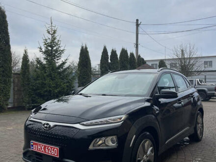 Чорний Хендай Kona Electric, об'ємом двигуна 0 л та пробігом 117 тис. км за 15700 $, фото 1 на Automoto.ua