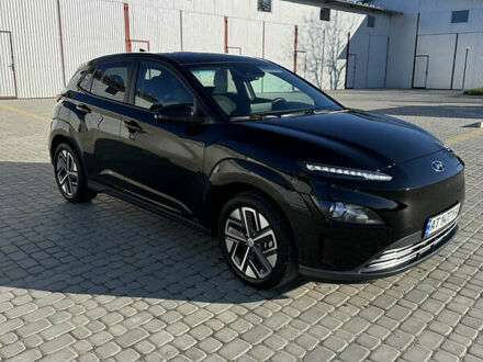 Чорний Хендай Kona Electric, об'ємом двигуна 0 л та пробігом 65 тис. км за 19500 $, фото 1 на Automoto.ua