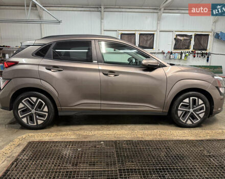 Коричневий Хендай Kona Electric, об'ємом двигуна 0 л та пробігом 59 тис. км за 23400 $, фото 22 на Automoto.ua