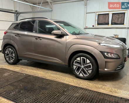 Коричневий Хендай Kona Electric, об'ємом двигуна 0 л та пробігом 59 тис. км за 23400 $, фото 23 на Automoto.ua