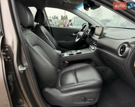 Коричневий Хендай Kona Electric, об'ємом двигуна 0 л та пробігом 59 тис. км за 23400 $, фото 93 на Automoto.ua