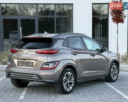 Коричневый Хендай Kona Electric, объемом двигателя 0 л и пробегом 63 тыс. км за 17300 $, фото 3 на Automoto.ua