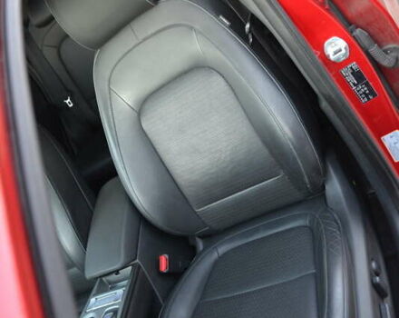 Красный Хендай Kona Electric, объемом двигателя 0 л и пробегом 125 тыс. км за 17500 $, фото 30 на Automoto.ua