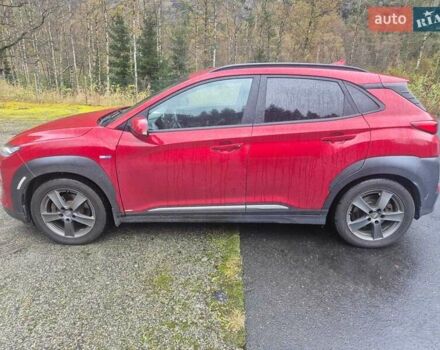 Красный Хендай Kona Electric, объемом двигателя 0 л и пробегом 125 тыс. км за 17500 $, фото 52 на Automoto.ua