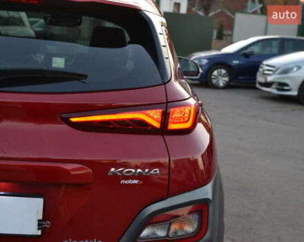 Красный Хендай Kona Electric, объемом двигателя 0 л и пробегом 125 тыс. км за 17500 $, фото 17 на Automoto.ua