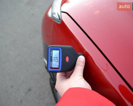 Красный Хендай Kona Electric, объемом двигателя 0 л и пробегом 125 тыс. км за 17500 $, фото 33 на Automoto.ua