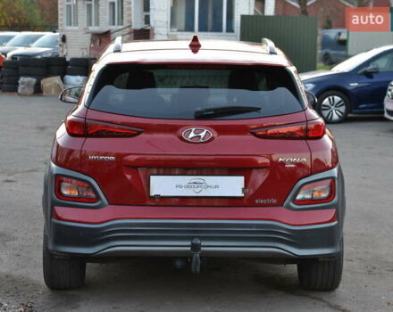 Красный Хендай Kona Electric, объемом двигателя 0 л и пробегом 125 тыс. км за 17500 $, фото 8 на Automoto.ua