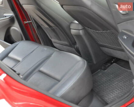 Красный Хендай Kona Electric, объемом двигателя 0 л и пробегом 125 тыс. км за 17500 $, фото 19 на Automoto.ua