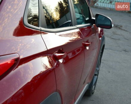 Красный Хендай Kona Electric, объемом двигателя 0 л и пробегом 125 тыс. км за 17500 $, фото 13 на Automoto.ua