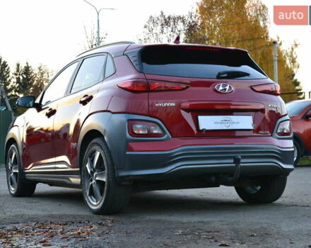 Красный Хендай Kona Electric, объемом двигателя 0 л и пробегом 125 тыс. км за 17500 $, фото 10 на Automoto.ua