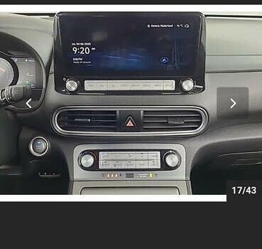 Красный Хендай Kona Electric, объемом двигателя 0 л и пробегом 100 тыс. км за 17900 $, фото 66 на Automoto.ua