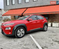 Красный Хендай Kona Electric, объемом двигателя 0 л и пробегом 100 тыс. км за 17900 $, фото 1 на Automoto.ua