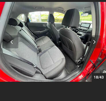 Красный Хендай Kona Electric, объемом двигателя 0 л и пробегом 100 тыс. км за 17900 $, фото 67 на Automoto.ua