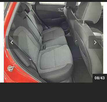 Красный Хендай Kona Electric, объемом двигателя 0 л и пробегом 100 тыс. км за 17900 $, фото 59 на Automoto.ua