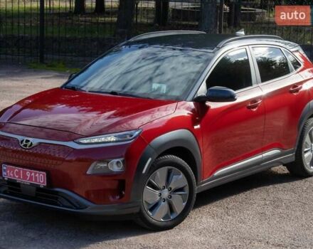 Красный Хендай Kona Electric, объемом двигателя 0 л и пробегом 89 тыс. км за 17950 $, фото 7 на Automoto.ua