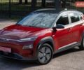 Красный Хендай Kona Electric, объемом двигателя 0 л и пробегом 89 тыс. км за 17950 $, фото 7 на Automoto.ua