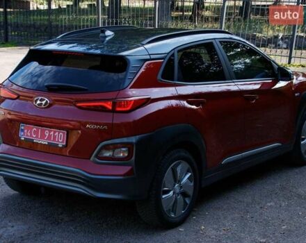 Красный Хендай Kona Electric, объемом двигателя 0 л и пробегом 89 тыс. км за 17950 $, фото 27 на Automoto.ua