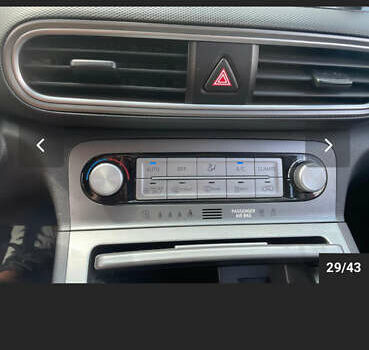 Красный Хендай Kona Electric, объемом двигателя 0 л и пробегом 100 тыс. км за 17900 $, фото 76 на Automoto.ua