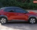Красный Хендай Kona Electric, объемом двигателя 0 л и пробегом 89 тыс. км за 17950 $, фото 16 на Automoto.ua