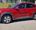 Красный Хендай Kona Electric, объемом двигателя 0 л и пробегом 57 тыс. км за 23799 $, фото 59 на Automoto.ua