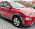 Красный Хендай Kona Electric, объемом двигателя 0 л и пробегом 120 тыс. км за 14999 $, фото 1 на Automoto.ua