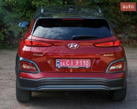 Красный Хендай Kona Electric, объемом двигателя 0 л и пробегом 89 тыс. км за 17950 $, фото 20 на Automoto.ua